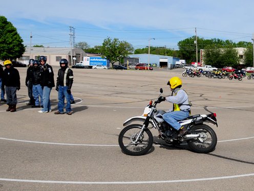 free online motorcycle safety course
 Motorcycle Safety course online : Andrew Motoblog